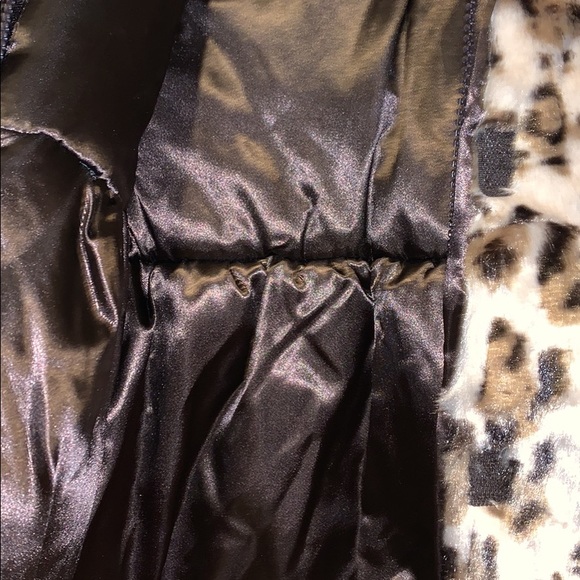 18-mo Faux Fur Leopard Coat - Picture 3 of 3